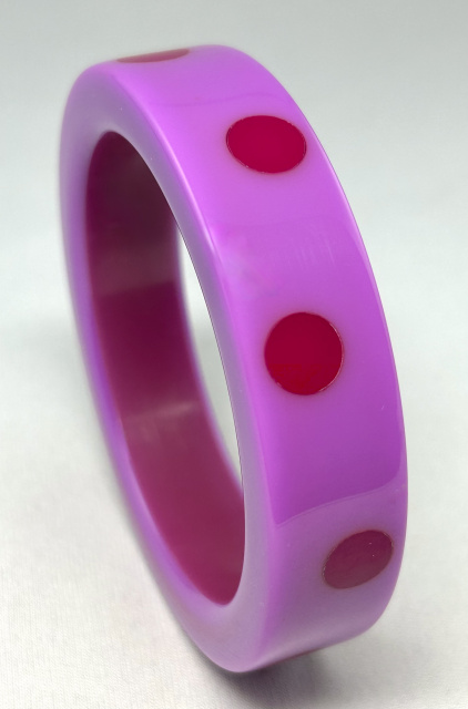 BB612 restored violet bakelite bangle with red dots
